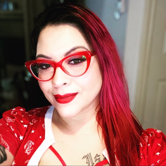 mellyvega0127